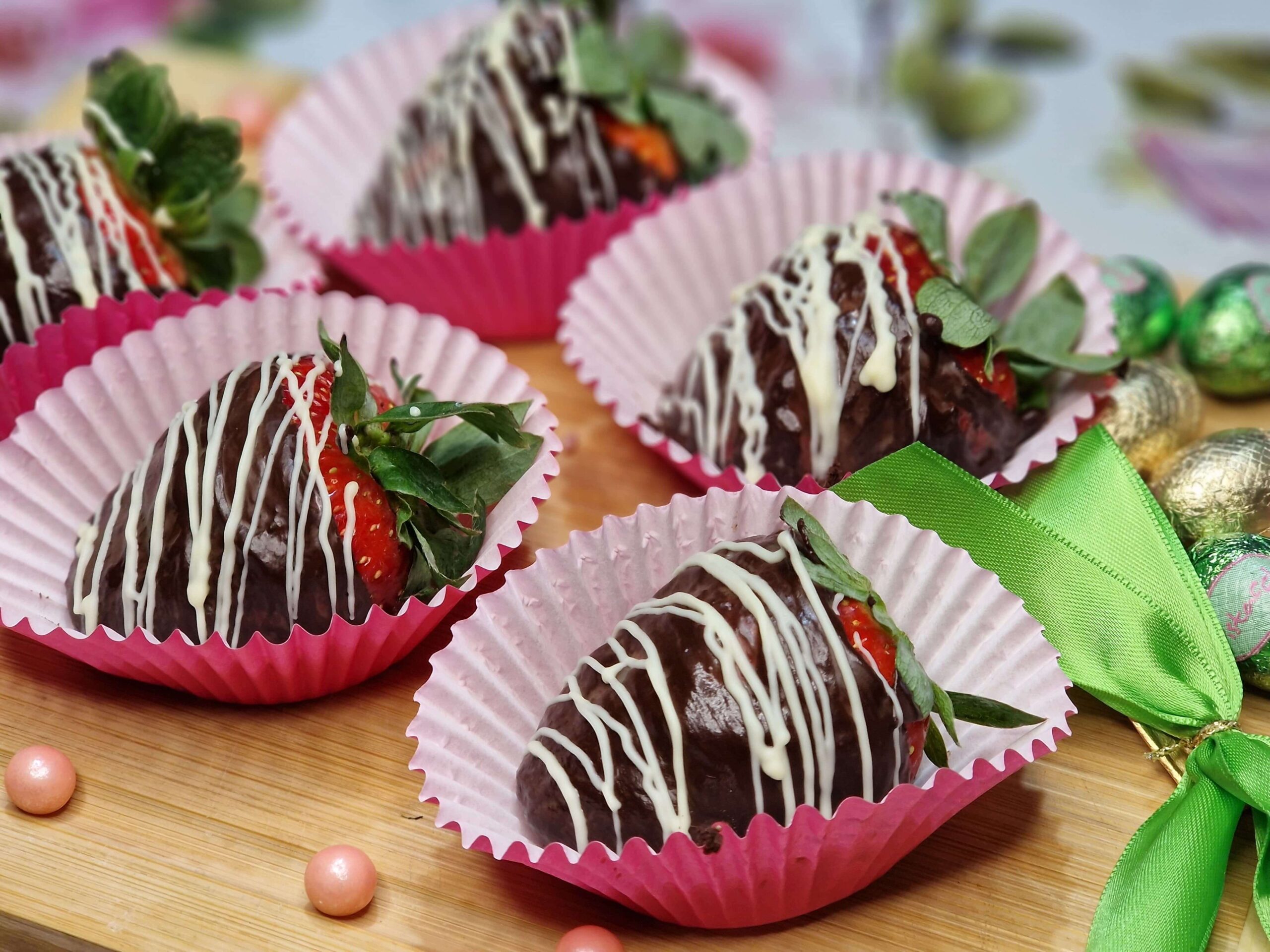 HJJU1110 scaled Fragole al Cioccolato